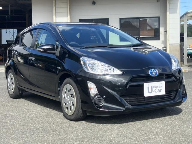 アクア Sスタイルブラック 純正7型ナビ/フルセグTV/Bカメラ/ETC/セーフティセンス バックモニタ- 地デジフルセグ ナビTV イモビライザー スマートキープッシュスタート ETC付き Wエアバッグ キーフリ ABS PS(3枚目)