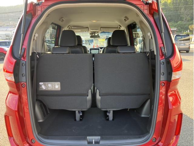 フリード クロスター・ホンダセンシング　Ｇａｔｅｒｓ９型ナビ／前後ドラレコ／両側ＰＳＤ／ＥＴＣ／シートヒーター／半革シート／１オーナー車　両ＰＳＤ　Ｂｌｕｅｔｏｏｔｈオーディオ　ＵＳＢポート　禁煙　地デジ　エアバック　Ｉストップ　ＶＳＡ（14枚目）