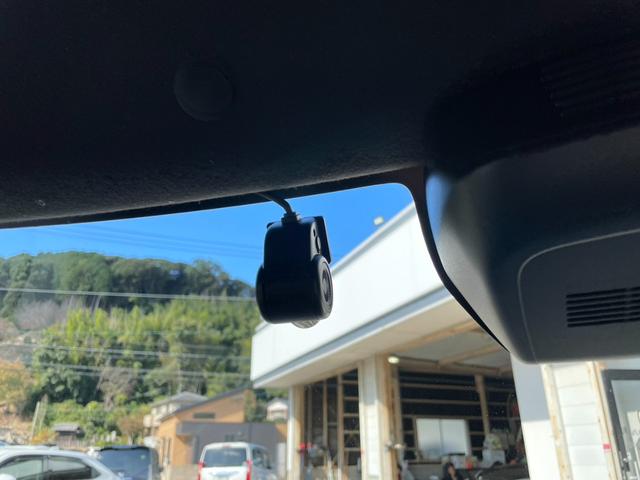 タント カスタムXスタイルセレクション 純正9インチナビ/全周囲カメラ/フリップダウンモニター/ETC/前ドラレコ ブレーキサポート BT 電動格納式ドアミラー 地デジ 禁煙 パーキングセンサー レーンキープ AUTOライト Iストップ(15枚目)