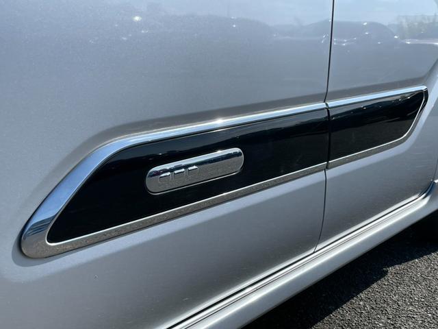 タント カスタムXスタイルセレクション 純正9インチナビ/全周囲カメラ/フリップダウンモニター/ETC/前ドラレコ ブレーキサポート BT 電動格納式ドアミラー 地デジ 禁煙 パーキングセンサー レーンキープ AUTOライト Iストップ(18枚目)