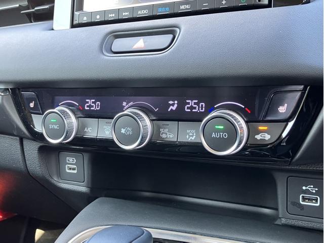 ヴェゼル ｅ：ＨＥＶＺ　Ｇａｔｈｅｒｓ８型ナビ／ＥＴＣ／Ｂカメラ／Ｐセンサー／１オーナー車　衝突回避支援ブレーキ機能　１オナ　スマキ　Ｐトランク　フルオートエアコン　エアバッグ　両席エアバック　Ｒカメ　パワーウィンドウ　禁煙（19枚目）