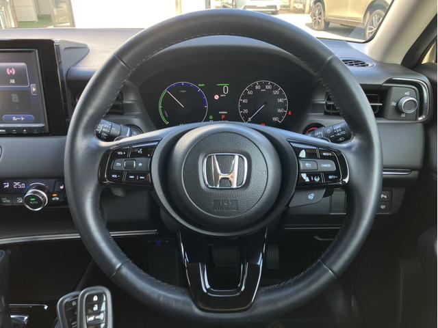 ヴェゼル ｅ：ＨＥＶＺ　Ｇａｔｈｅｒｓ８型ナビ／ＥＴＣ／Ｂカメラ／Ｐセンサー／１オーナー車　衝突回避支援ブレーキ機能　１オナ　スマキ　Ｐトランク　フルオートエアコン　エアバッグ　両席エアバック　Ｒカメ　パワーウィンドウ　禁煙（25枚目）