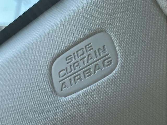 ヴェゼル ｅ：ＨＥＶＺ　Ｇａｔｈｅｒｓ８型ナビ／ＥＴＣ／Ｂカメラ／Ｐセンサー／１オーナー車　衝突回避支援ブレーキ機能　１オナ　スマキ　Ｐトランク　フルオートエアコン　エアバッグ　両席エアバック　Ｒカメ　パワーウィンドウ　禁煙（34枚目）