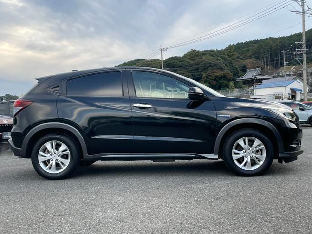 ヴェゼル ハイブリッドＸ・ホンダセンシング　純正７型ナビ／Ｂカメラ／ＥＴＣ／Ｂカメラ／フルセグＴＶ／Ｂｌｕｅｔｏｏｔｈ接続／１オーナー車　禁煙　地デジ　Ａクルーズ　Ｂモニ　スマキー　オートエアコン　ＶＳＡ　ＬＥＤヘッドライト　ＥＴＣ車載器（4枚目）