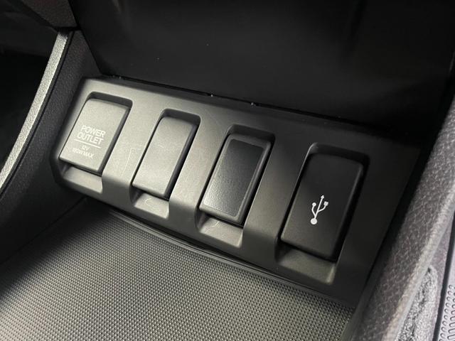 ヴェゼル ハイブリッドＸ・ホンダセンシング　純正７型ナビ／Ｂカメラ／ＥＴＣ／Ｂカメラ／フルセグＴＶ／Ｂｌｕｅｔｏｏｔｈ接続／１オーナー車　禁煙　地デジ　Ａクルーズ　Ｂモニ　スマキー　オートエアコン　ＶＳＡ　ＬＥＤヘッドライト　ＥＴＣ車載器（18枚目）