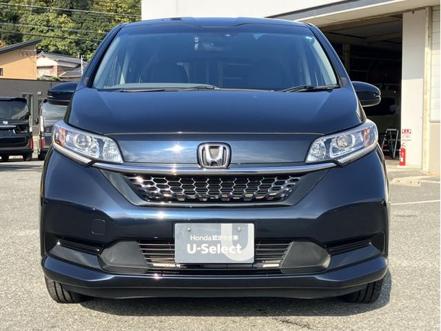 フリード Ｇ・ホンダセンシング　Ｓ・Ｃパケ／Ｇａｔｈｅｒｓ９型ナビ／前後ドラレコ／両側ＰＳＤ／右ハンズフリー／ＥＴＣ／シートヒーター／６人乗り／１オーナー車　Ｆセグ　追突被害軽減ブレーキ　ｉストップ　電格ドアミラー　Ｗエアバッグ（2枚目）