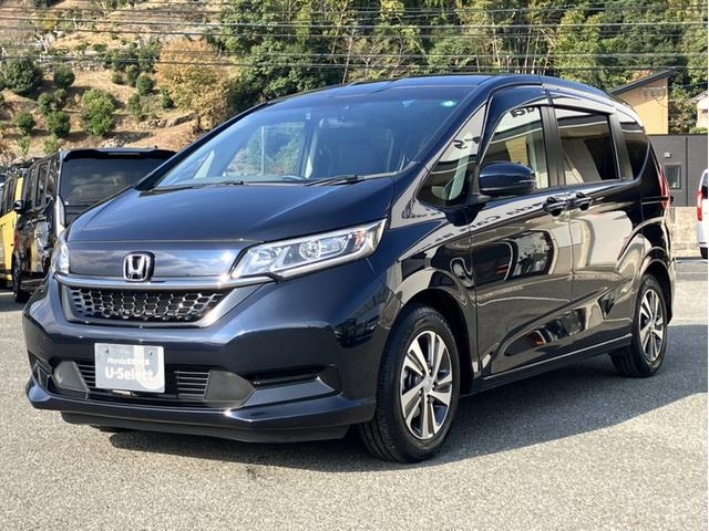 フリード Ｇ・ホンダセンシング　Ｓ・Ｃパケ／Ｇａｔｈｅｒｓ９型ナビ／前後ドラレコ／両側ＰＳＤ／右ハンズフリー／ＥＴＣ／シートヒーター／６人乗り／１オーナー車　Ｆセグ　追突被害軽減ブレーキ　ｉストップ　電格ドアミラー　Ｗエアバッグ（4枚目）