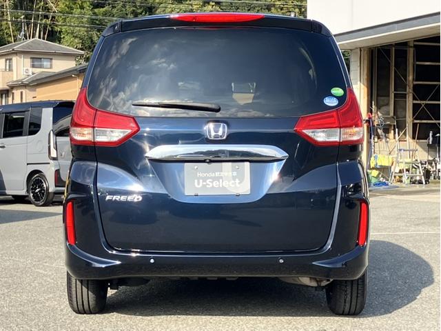 フリード Ｇ・ホンダセンシング　Ｓ・Ｃパケ／Ｇａｔｈｅｒｓ９型ナビ／前後ドラレコ／両側ＰＳＤ／右ハンズフリー／ＥＴＣ／シートヒーター／６人乗り／１オーナー車　Ｆセグ　追突被害軽減ブレーキ　ｉストップ　電格ドアミラー　Ｗエアバッグ（8枚目）