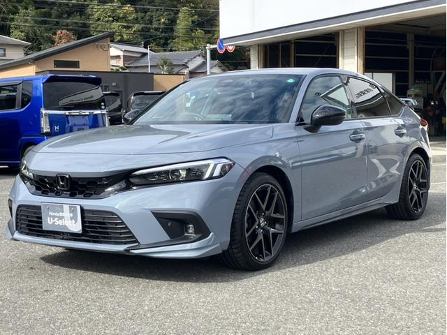 シビック ｅ：ＨＥＶ　Ｈコネクトナビ／Ｆロアスカート／Ｒスポイラー／ブラックエンブレム／３カメドラレコ／ＢＯＳＥサウンド／ＥＴＣ２．０／Ｐシート／Ｐセンサー　盗難防止システム　クリアランスソナー　オートクルーズコントロール（4枚目）