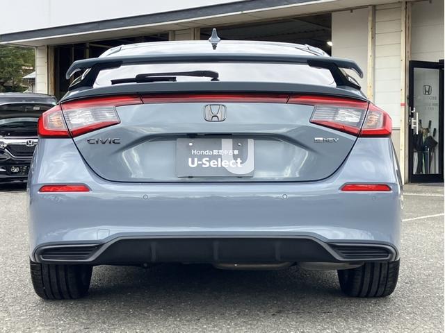 シビック ｅ：ＨＥＶ　Ｈコネクトナビ／Ｆロアスカート／Ｒスポイラー／ブラックエンブレム／３カメドラレコ／ＢＯＳＥサウンド／ＥＴＣ２．０／Ｐシート／Ｐセンサー　盗難防止システム　クリアランスソナー　オートクルーズコントロール（8枚目）