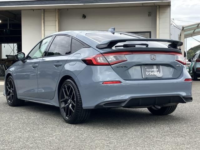 シビック ｅ：ＨＥＶ　Ｈコネクトナビ／Ｆロアスカート／Ｒスポイラー／ブラックエンブレム／３カメドラレコ／ＢＯＳＥサウンド／ＥＴＣ２．０／Ｐシート／Ｐセンサー　盗難防止システム　クリアランスソナー　オートクルーズコントロール（9枚目）