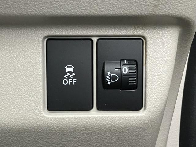 Ｎ－ＢＯＸ ファッションスタイル　Ｈコネクトディスプレイ／前方ドラレコ／両側ＰＳＤ／ＥＴＣ／Ｂカメラ／Ｐセンサー／シートヒーター／元デモカー　禁煙　ソナー　盗難防止装置　スマートキ　ＵＳＢポート　ＬＥＤランプ　バックモニター　クルコン（31枚目）