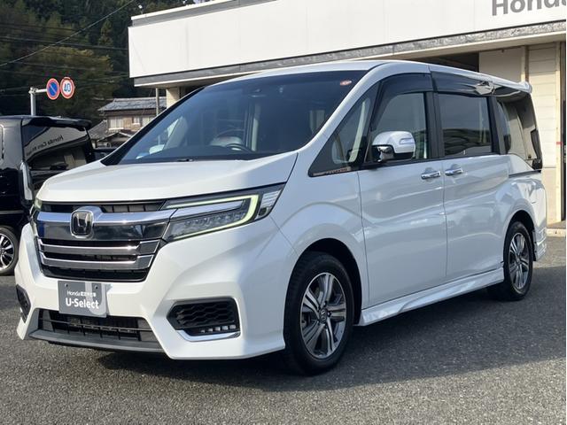 ステップワゴンスパーダ ｅ：ＨＥＶスパーダＧホンダセンシング　純正１０型ナビ／後席モニター／前後ドラレコ／両側ＰＳＤ／ＥＴＣ／Ｂカメラ／１オーナー車　ＬＥＤライト　ドライブレコーダ　セキュリティアラーム　横滑り防止装置　クルーズコントロール　ＵＳＢ接続　フルセグ（4枚目）