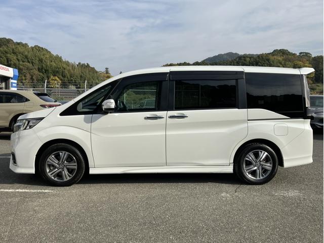 ステップワゴンスパーダ ｅ：ＨＥＶスパーダＧホンダセンシング　純正１０型ナビ／後席モニター／前後ドラレコ／両側ＰＳＤ／ＥＴＣ／Ｂカメラ／１オーナー車　ＬＥＤライト　ドライブレコーダ　セキュリティアラーム　横滑り防止装置　クルーズコントロール　ＵＳＢ接続　フルセグ（6枚目）