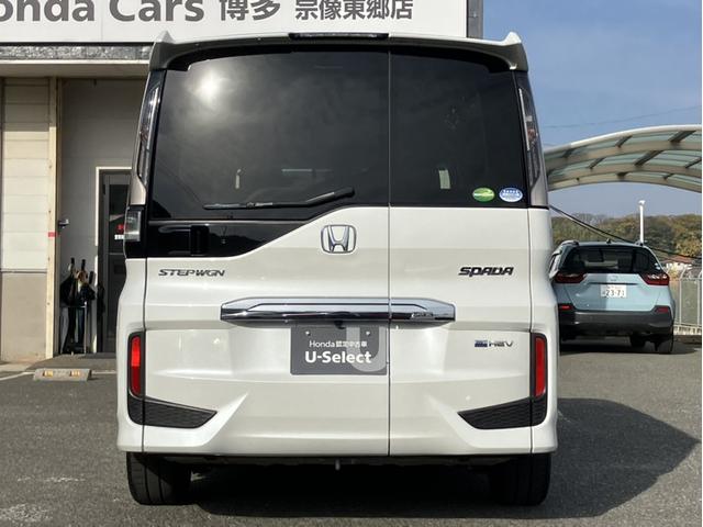 ステップワゴンスパーダ ｅ：ＨＥＶスパーダＧホンダセンシング　純正１０型ナビ／後席モニター／前後ドラレコ／両側ＰＳＤ／ＥＴＣ／Ｂカメラ／１オーナー車　ＬＥＤライト　ドライブレコーダ　セキュリティアラーム　横滑り防止装置　クルーズコントロール　ＵＳＢ接続　フルセグ（8枚目）