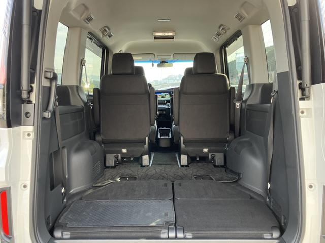 ステップワゴンスパーダ ｅ：ＨＥＶスパーダＧホンダセンシング　純正１０型ナビ／後席モニター／前後ドラレコ／両側ＰＳＤ／ＥＴＣ／Ｂカメラ／１オーナー車　ＬＥＤライト　ドライブレコーダ　セキュリティアラーム　横滑り防止装置　クルーズコントロール　ＵＳＢ接続　フルセグ（16枚目）