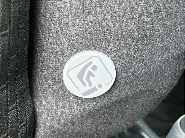 ステップワゴンスパーダ ｅ：ＨＥＶスパーダＧホンダセンシング　純正１０型ナビ／後席モニター／前後ドラレコ／両側ＰＳＤ／ＥＴＣ／Ｂカメラ／１オーナー車　ＬＥＤライト　ドライブレコーダ　セキュリティアラーム　横滑り防止装置　クルーズコントロール　ＵＳＢ接続　フルセグ（32枚目）