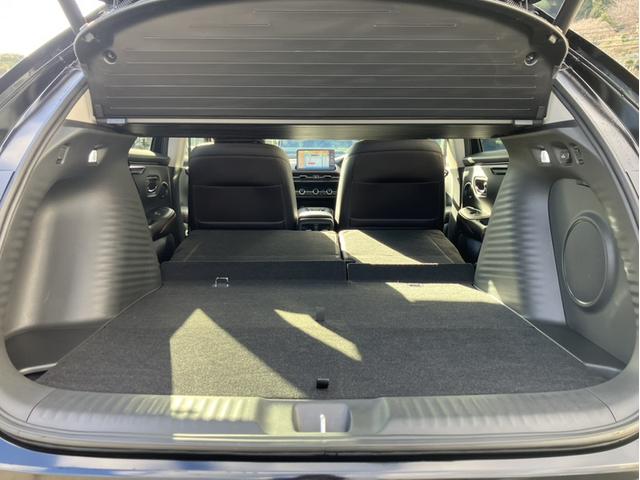 ZR-V e:HEVZ 4WD/Hコネクトディスプレー/前方ドラレコ/マルチビュー/BSM/BOSEサウンドシステム/ETC2.0/Pバックドア 全周囲モニター 禁煙 電動リヤゲート クルコン LED サイドエアバック(14枚目)