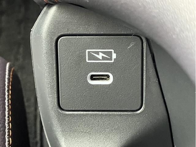 ZR-V e:HEVZ 4WD/Hコネクトディスプレー/前方ドラレコ/マルチビュー/BSM/BOSEサウンドシステム/ETC2.0/Pバックドア 全周囲モニター 禁煙 電動リヤゲート クルコン LED サイドエアバック(38枚目)