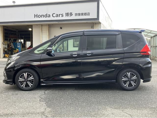 フリードハイブリッド ハイブリッド・Gホンダセンシング Sパケ/Cパケ/フルエアロ/9型ナビ/モデューロAW/OPグリル/OPフォグ/前後ドラレコ ハーフレザーS 軽減ブレーキ キーフリーシステム 電動格納式ドアミラー Bluetooth音楽 1オ-ナ-(6枚目)