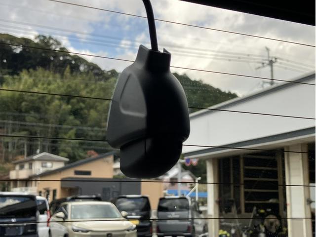 フリードハイブリッド ハイブリッド・Gホンダセンシング Sパケ/Cパケ/フルエアロ/9型ナビ/モデューロAW/OPグリル/OPフォグ/前後ドラレコ ハーフレザーS 軽減ブレーキ キーフリーシステム 電動格納式ドアミラー Bluetooth音楽 1オ-ナ-(19枚目)