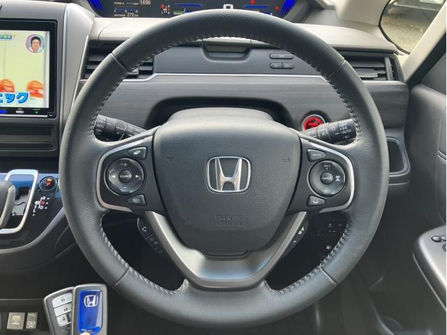 フリードハイブリッド ハイブリッド・Gホンダセンシング Sパケ/Cパケ/フルエアロ/9型ナビ/モデューロAW/OPグリル/OPフォグ/前後ドラレコ ハーフレザーS 軽減ブレーキ キーフリーシステム 電動格納式ドアミラー Bluetooth音楽 1オ-ナ-(30枚目)