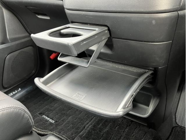 フリードハイブリッド ハイブリッド・Gホンダセンシング Sパケ/Cパケ/フルエアロ/9型ナビ/モデューロAW/OPグリル/OPフォグ/前後ドラレコ ハーフレザーS 軽減ブレーキ キーフリーシステム 電動格納式ドアミラー Bluetooth音楽 1オ-ナ-(37枚目)