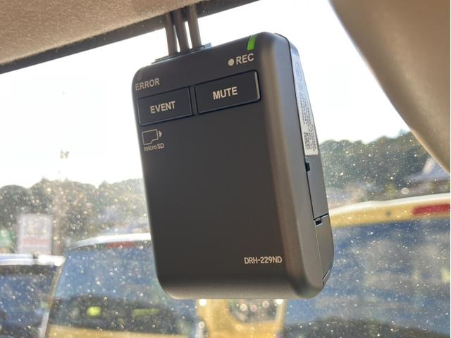 N-BOX ファッションスタイル Hコネクトナビ/3カメドラレコ/左側PSD/ETC2.0/Bカメラ/Pセンサー 禁煙 ソナー 盗難防止装置 スマートキ USBポート LEDランプ バックモニター サイドカーテンエアバック クルコン(18枚目)