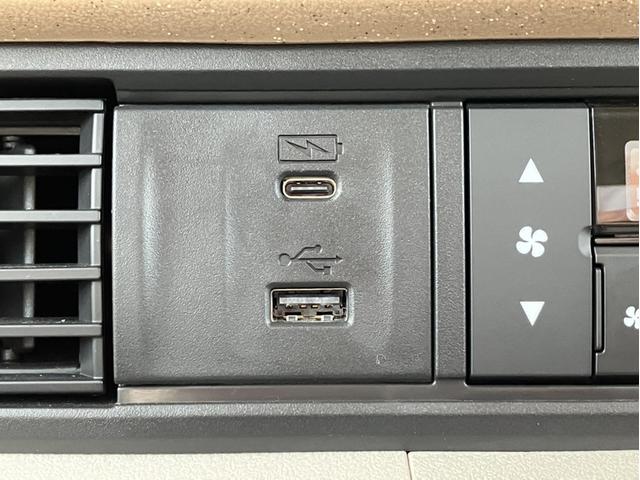 N-BOX ファッションスタイル Hコネクトナビ/3カメドラレコ/左側PSD/ETC2.0/Bカメラ/Pセンサー 禁煙 ソナー 盗難防止装置 スマートキ USBポート LEDランプ バックモニター サイドカーテンエアバック クルコン(33枚目)