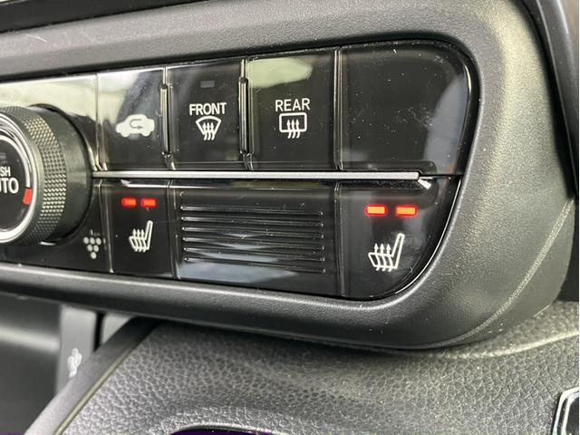 Ｎ－ＢＯＸカスタム Ｌスタイル＋ブラック　純正８型ナビ／前後ドラレコ／大型ルーフコンソール／両側ＰＳＤ／Ｂカメラ／シートヒーター／ＥＴＣ／ピュアサウンド　衝突軽減ブレ－キ　パーキングセンサー　レーンキープ　禁煙　ＤＶＤ再生　横滑り防止　地デジ（22枚目）