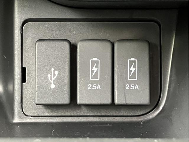 Ｎ－ＢＯＸカスタム Ｌスタイル＋ブラック　純正８型ナビ／前後ドラレコ／大型ルーフコンソール／両側ＰＳＤ／Ｂカメラ／シートヒーター／ＥＴＣ／ピュアサウンド　衝突軽減ブレ－キ　パーキングセンサー　レーンキープ　禁煙　ＤＶＤ再生　横滑り防止　地デジ（33枚目）