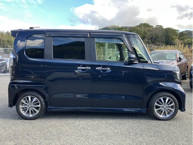 Ｎ－ＢＯＸカスタム Ｌ　純正７型ナビ／前後ドラレコ／左ＰＳＤ／ＥＴＣ／シートヒーター／Ｂカメラ／Ｐセンサー／１オーナー車　ＢＴ接続　Ｐソナー　電動格納ミラ－　禁煙　衝突安全ボディ　車線逸脱警報装置　サイドエアバッグ　ナビＴＶ（5枚目）