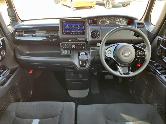 Ｎ－ＢＯＸカスタム Ｌ　純正７型ナビ／前後ドラレコ／左ＰＳＤ／ＥＴＣ／シートヒーター／Ｂカメラ／Ｐセンサー／１オーナー車　ＢＴ接続　Ｐソナー　電動格納ミラ－　禁煙　衝突安全ボディ　車線逸脱警報装置　サイドエアバッグ　ナビＴＶ（10枚目）