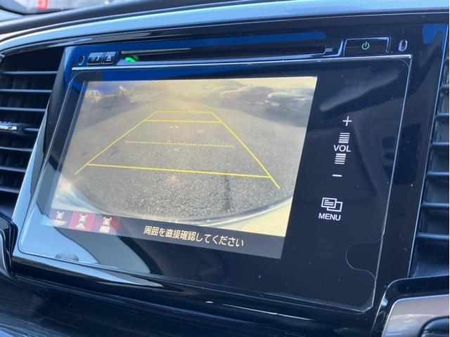 オデッセイ アブソルート　メーカーＯＰナビ／両側ＰＳＤ／ＥＴＣ／Ｂカメラ／１オーナー車　電動格納式ドアミラー　Ｂｌｕｅｔｏｏｔｈ音楽　緊急ブレーキ　スマートキー＆プッシュスタート　盗難防止　クルーズＣ　リアカメラ　ＥＴＣ装備（17枚目）