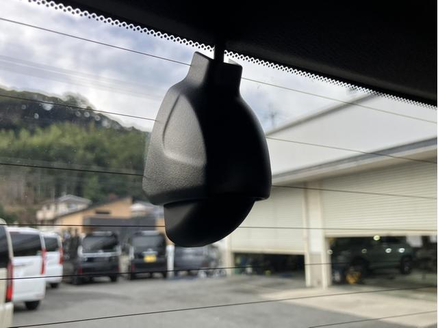 オデッセイ アブソルート・ＥＸ　Ｇａｔｈｅｒｓ１０型ナビ／マルチビュー／前後ドラレコ／ＢＳＭ／両側ＰＳＤ／ＥＴＣ２．０／Ｂカメラ／Ｐシート／Ｐセンサー／１オーナー車　パーキングサポート　ＬＫＡＳ　シ－トヒ－タ－　バックモニター　禁煙（21枚目）