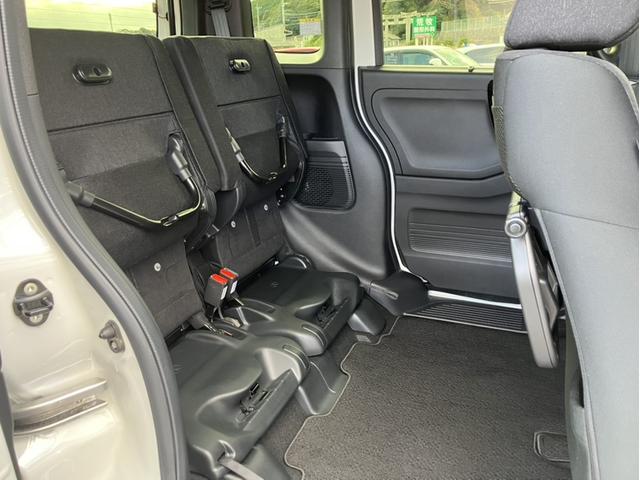 Ｎ－ＢＯＸカスタム Ｌ　純正７型ナビ／左ＰＳＤ／ＥＴＣ／Ｂカメラ／Ｐセンサー／シートヒーター／１オーナー車　Ｐソナー　禁煙　サイドエアバッグ　ナビＴＶ　Ａストップ　ベンチシート　キーフリーシステム　ＬＥＤライト　リアカメ（13枚目）