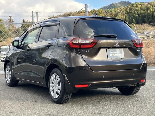 フィット ホーム　純正７型ナビ／前後ドラレコ／ＬＥＤヘッドライト／Ｂカメラ／Ｐセンサー／１オーナー車　衝突軽減ブレーキ　レーンキープアシスト　ＢＴ　禁煙車　電動格納ドアミラー　ワンオーナー　リアカメ　ＬＥＤライト（7枚目）