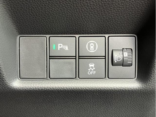 フィット ホーム　純正７型ナビ／前後ドラレコ／ＬＥＤヘッドライト／Ｂカメラ／Ｐセンサー／１オーナー車　衝突軽減ブレーキ　レーンキープアシスト　ＢＴ　禁煙車　電動格納ドアミラー　ワンオーナー　リアカメ　ＬＥＤライト（29枚目）