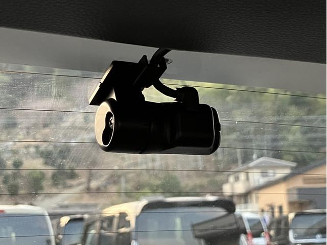 ���A�K���i�̃h���C�u���R�[�_�[�i�t�����g�E���A�j�����Ă��܂��I