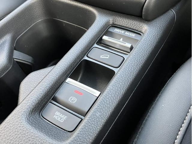 �d�q����p�[�L���O�u���[�L�^�I�[�g�u���[�L�z�[���h�@�\�𓋍ځ�