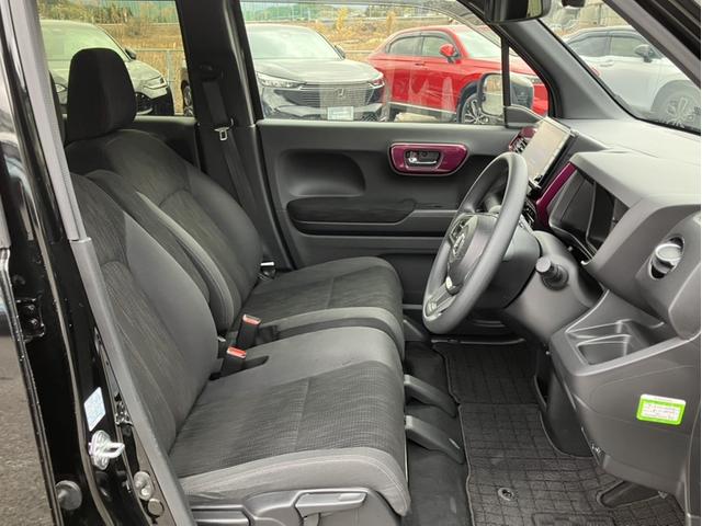 �X�ܕ��݂̃T�[�r�X�H��ɂăz���_�Ԃ�m��s�������T�[�r�X�X�^�b�t���S�����߂Ĕ[�Ԑ��������{�v���܂��B