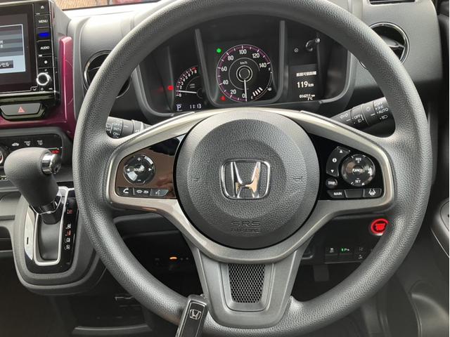 ���g�n�m�c�`�@�r�d�m�r�h�m�f�����Փˌy���u���[�L�E�딭�i�}���@�\�E�H�O��E�}���@�\�Ȃǈ��S���S���K�ɉ^�]�ł��鑕���𓋍ڂ��Ă���܂���