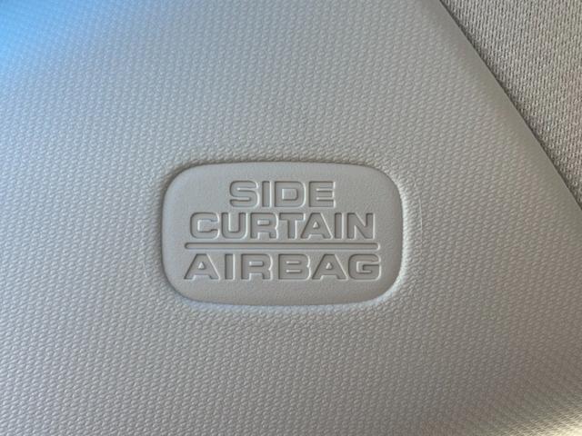 �T�C�h�J�[�e���G�A�o�b�N�V�X�e����