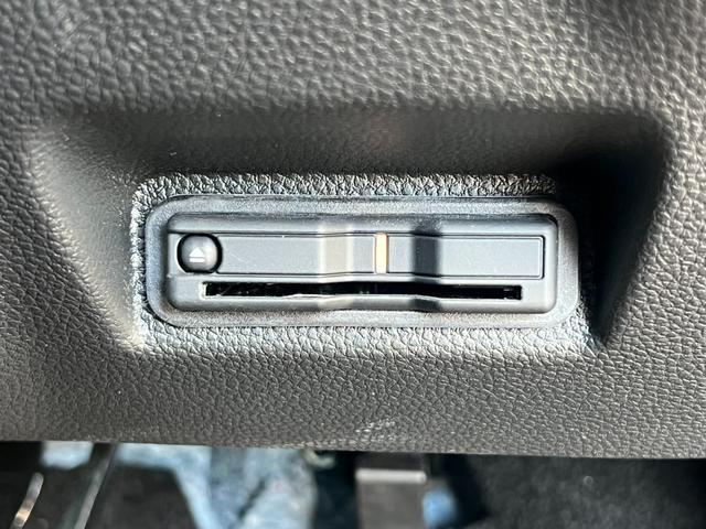 �d�s�b�Q�D�O�������B���Z�܂��߂��̃h���C�u�����łȂ��A���O�ւ��������H�𗘗p���Đ��񂨏o�������������B�������̒ʉ߂��X���[�Y�Ȃ̂ŁA��؂Ȏ��Ԃ̃��X���C�ɂȂ�܂���B