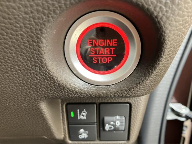 Ｎ－ＢＯＸ Ｌ　純正７型ナビ／前方ドラレコ／両側ＰＳＤ／シートヒーター／ＥＴＣ／Ｂカメラ／１オーナー車　Ｗ電動スライド　バックセンサー　地デジフルセグＴＶ　Ｗエアバッグ　禁煙　前席シートヒーター　ＵＳＢ接続　ナビＴＶ（24枚目）