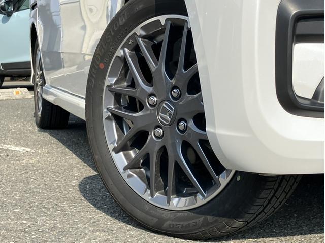 ����ɏ����A���~�z�C�[�����J�b�R�悳�����o��