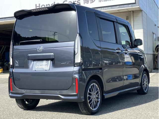 N-BOXカスタム ターボ Hコネクトディスプレー/両側PSD/Bカメラ/シートヒーター/Pセンサー/1オーナー車 盗難防止システム スマートキープッシュスタート ブレーキサポート サイドエアバック パワーステアリング 横滑防止(9枚目)