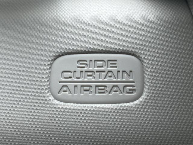 �T�C�h�J�[�e���G�A�o�b�N�V�X�e����