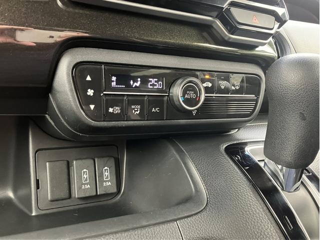 N-BOXカスタム G・Lホンダセンシング 社外8型ナビ/両側PSD/ETC/Bカメラ/フルセグTV/Bluetooth接続 ベンチ 助手席エアバック 禁煙 エアB バックアイカメラ 地デジフルセグTV キーフリーシステム ドライブレコ-ダ-(19枚目)