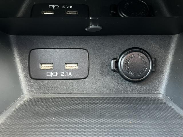 �t�r�a�`���[�W���[���V�K�[�\�P�b�g����